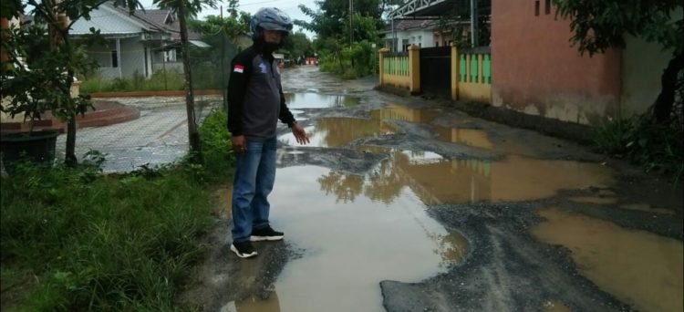 Apresiasi Masyarakat Jalan Permata Langsung Di Kabulkan Oleh H Rusli
