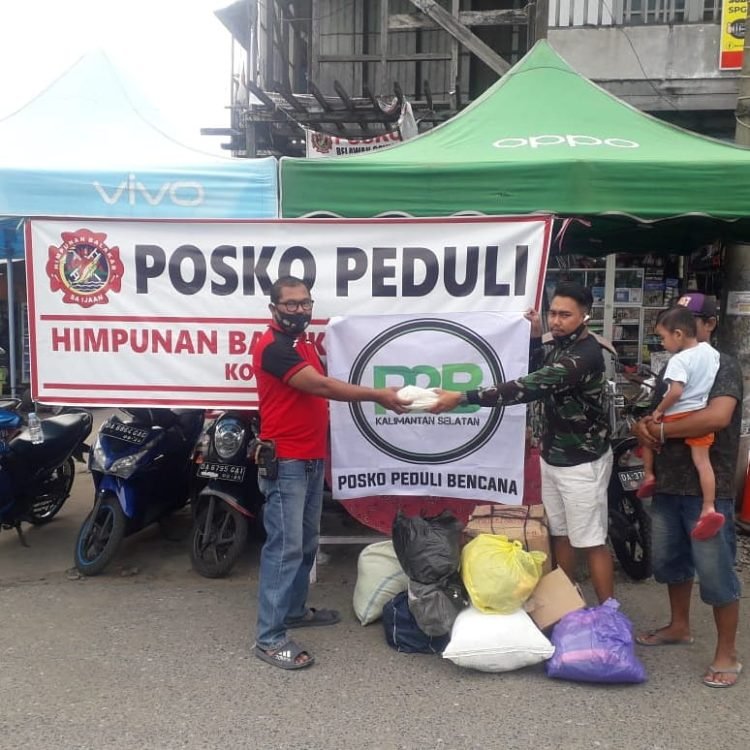 Bantuan Untuk Korban Kebakaran di Kotabaru Tiba, Indra : Terima Kasih Kawan-kawan Pecinta Alam