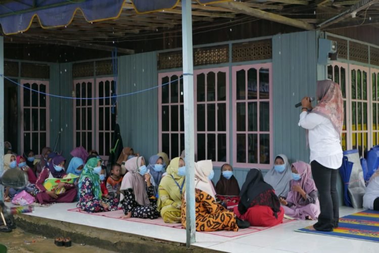 Pandangan Masyarakat Desa Mangkauk Dan Desa Tambak Anyar Kepada H Saidi Mansyur