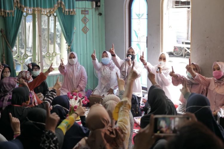 RPM Lakukan Silaturahmi Dan Ceritakan Profil H Saidi Mansyur Kepada Warga Murung Keraton