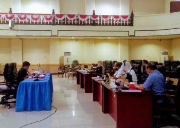 Walau Di Hari Libur, Banggar DPRD Kabupaten Banjar Masih Lakukan Pembahasan APBD Tahun 2021