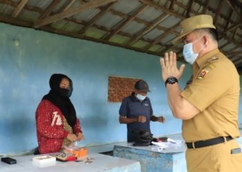 Kunjungi Pendulangan Intan, Bernhard Ingin Lokasi Wisata Dikembangkan