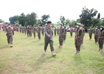 Apel Pasukan Penegakan Disiplin Protokol Kesehatan Covid-19 Di Kabupaten Banjar Dipimpin Direktur Satpol PP dan Linmas Kemendagri