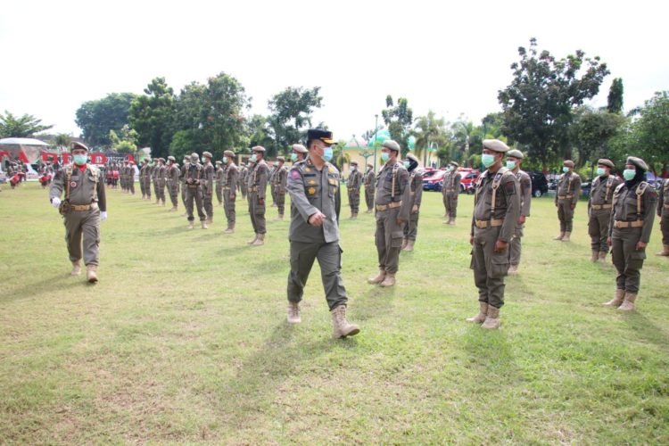 Apel Pasukan Penegakan Disiplin Protokol Kesehatan Covid-19 Di Kabupaten Banjar Dipimpin Direktur Satpol PP dan Linmas Kemendagri