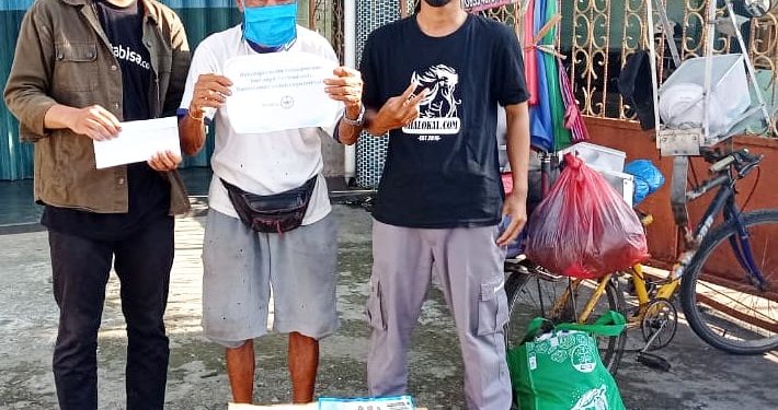 Di Hari Pahlawan, Kong Aseng Dapat Bantuan Dari Shalokal.com Dan Kitabisa.com