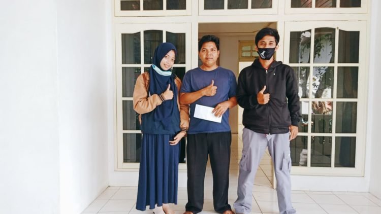 Cinta Anak Yatim, Program Shalokal.com Yang Membuat Erma Sari Takjub