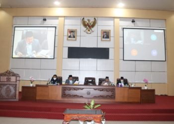 Bupati Banjar Tanggapi Pemandangan Umum Fraksi-Fraksi DPRD Kabupaten Banjar
