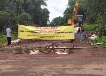 Portal Dipasang Ditanah Milik H Supriyadi (Alm) Yang Belum Ada Ganti Rugi