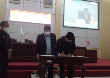 Pembahasan Raperda APBD 2021 Alut, Fraksi DPRD Kabupaten Banjar Setuju