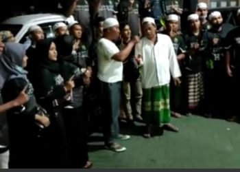 BPK Bangkit Keraton Mendapatkan Satu Buah Mobil Dari Ayah H Saidi Mansyur