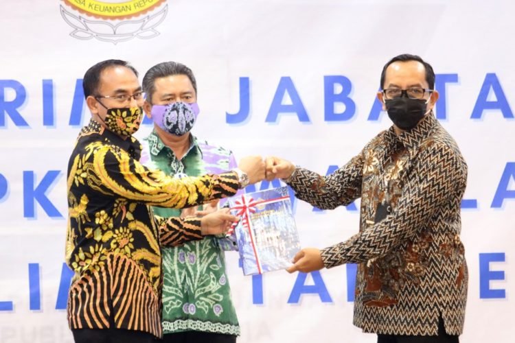 Bupati Banjar Hadiri Acara Sertijab Kepala BPK Perwakilan Provinsi Kalimantan Selatan