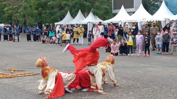 Parade Senja Hidupkan Budaya Daerah