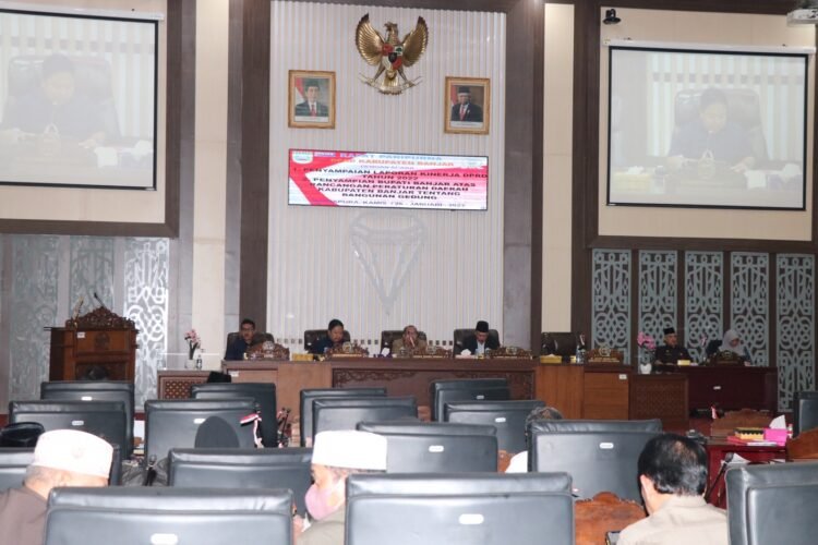 Rapat Paripurna Bahas Raperda Bangunan Gedung