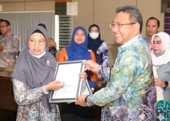PNS Lingkup Pemerintah Kabupaten Banjar Dapatkan Penghargaan