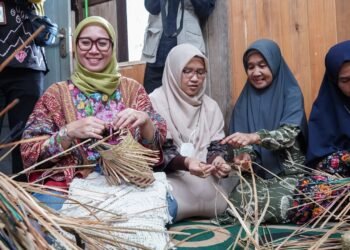 Komitmen Wujudkan Woman Empowerment, Srikandi PLN Ajak Wanita Bentuk Karakter Anggun, Cerdas, dan Tangguh