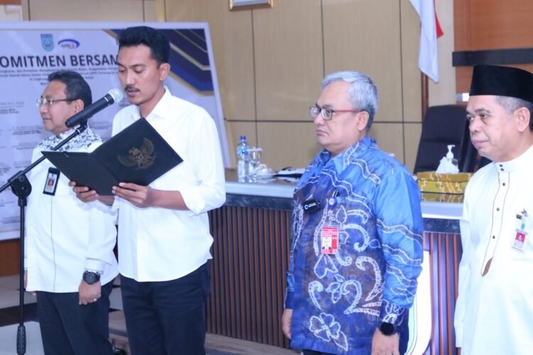 Bupati Kabupaten Banjar Lakukan Komitmen Bersama Terkait Manajemen Risiko