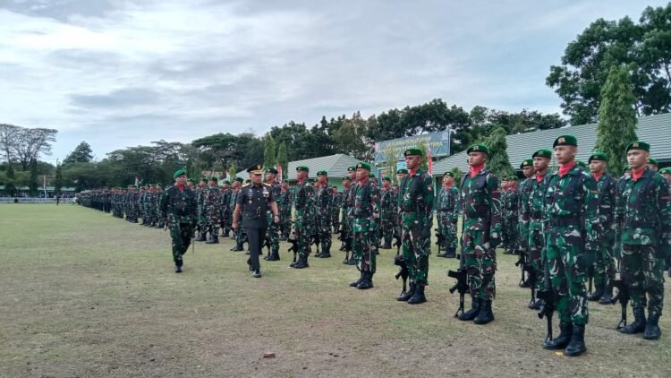 Tutup Pendidikan Pertama Bintara TNI AD Tahun 2022, Ardi : Pak Anakmu Sudah Jadi Tentara!