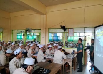 Tim Rekrutmen Prajurit Kodim 1006/Banjar Datangi Pondok Pesantren Darussalam Martapura 