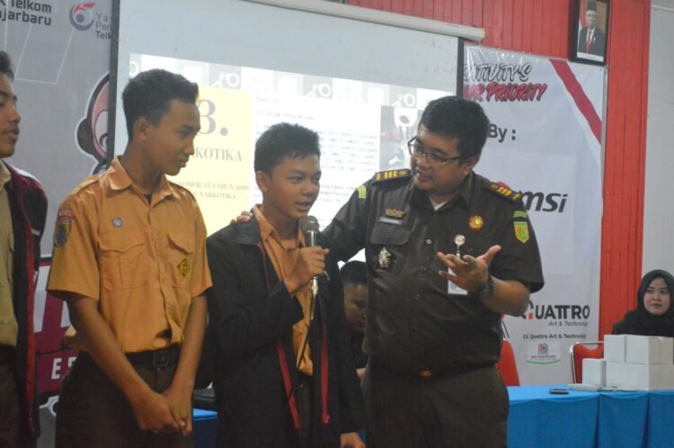 Lagi, Kejari Banjarbaru Sambangi SMK Telkom di Banjarbaru