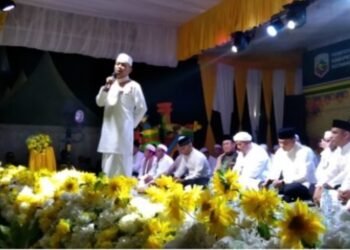 Tabligh Akbar di Kotabaru, Berikut Pesan Ustadz Das’ad Latif.