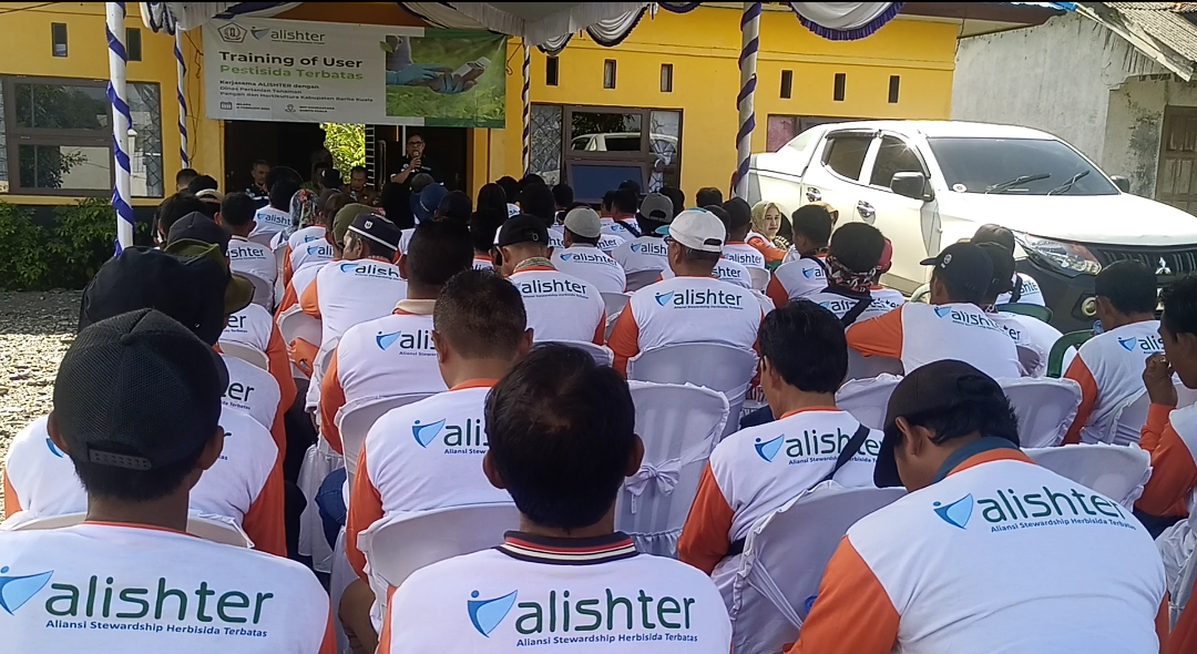 Alishter Berikan Pemahaman Terakit Pengguna Peatisida Terbatas Kepada Petani Batola