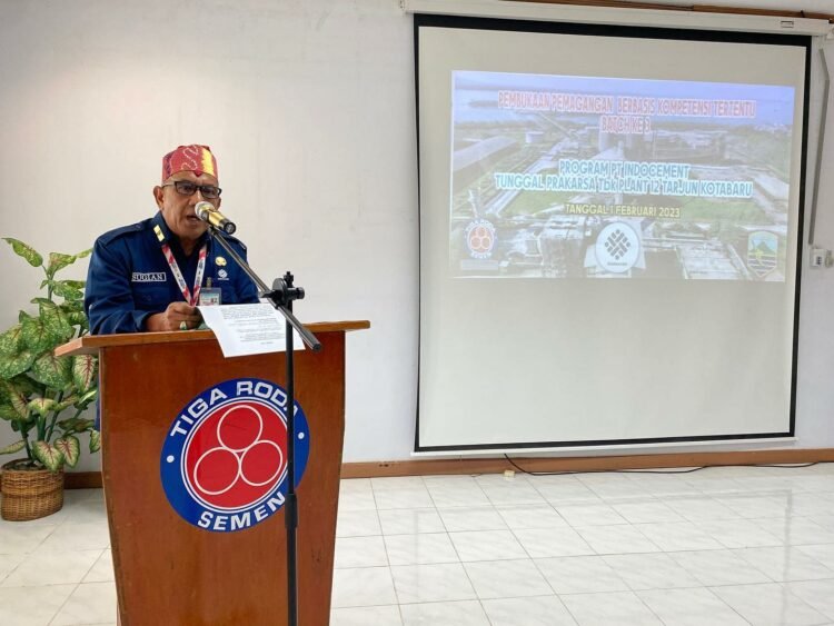 PT. Indocement Tunggal Prakarsa Tbk (Indocement) Plant Tarjun Latih Para Pencari Kerja