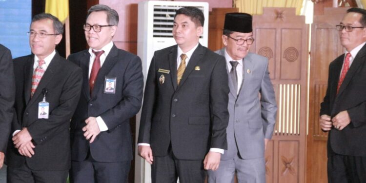 Wabub Hadiri Pengukuhan Kepala Perwakilan BI Kalsel