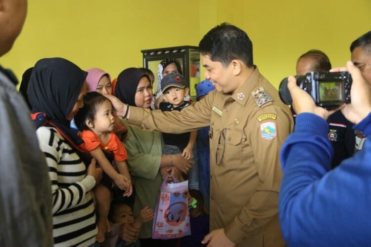 TPPS Kotabaru Bagikan Bantuan Kepada Anak Stunting