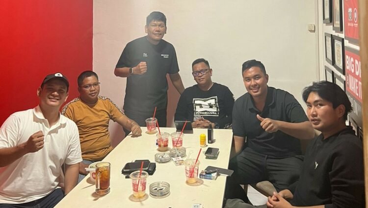 Pengurus BPC HIPMI Kabupaten Banjar Bersama Dewan Penasehat Bahas Anggota Yang Terjerat Kasus