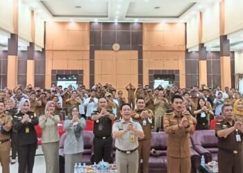 Bupati Banjar Meminta Kepada Pembakal Manfaatkan Kerjasama