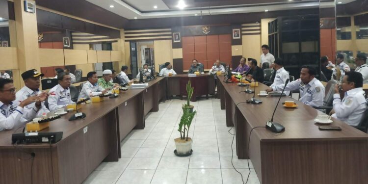 DPC APDESI Kabupaten Banjar Sampaikan Keluhan Kepada Komisi I DPRD Kabuapten Banjar