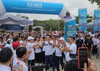 Semarak! Jalan Sehat BUMN Kolaborasi PLN dengan Stakeholder Sukses diikuti Ribuan Orang