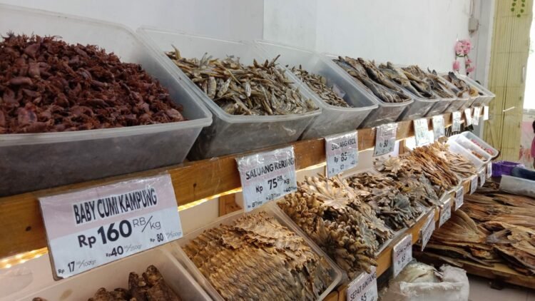 Omset Bisnis Ikan Asin Fino Capai Ratusan Juta Perbulan? Apa Saja Ikannya?