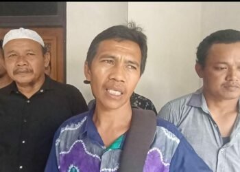Warga Datangi Gedung DPRD Kabupaten Banjar, Ingin Laporkan Blasting Tambang Batubara