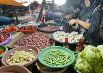 Sejumlah Harga Pangan di Pasar Sayur Kemakmuran Kotabaru Naik Terus, Kenapa?