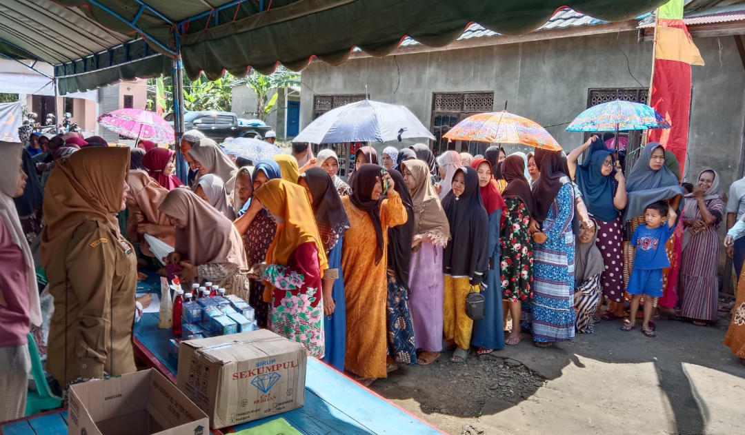 DKUMPP Kabupaten Banjar Kembali Gelar Pasar Murah, Kali Ini Di Desa Sungai Landas Karang Intan