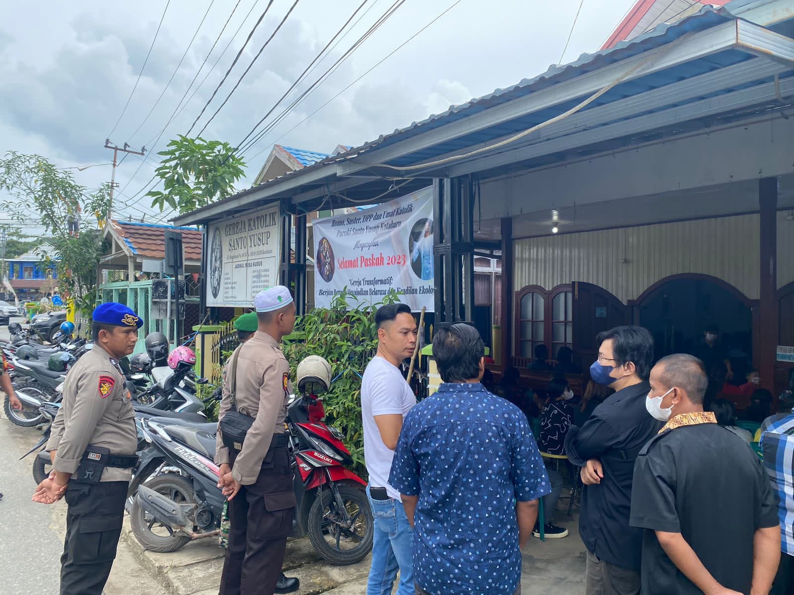 Polres Kotabaru Turunkan 43 Personil Saat Ibadah Paskah, Ada Apa?