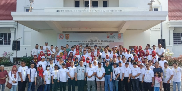 Dr. Adib di HBDI ke-115 Sebut Stunting Ditangani Bersama Profesi Kesehatan