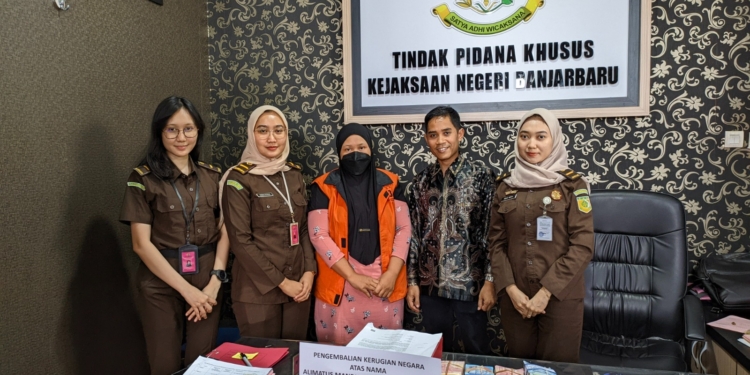 Para Terpidana Kasus Korupsi Dana BPM Program KOTAKU II Kembalikan Uang Kerugian Negara