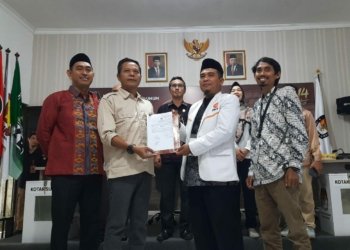 PKS Daftarkan 30 Orang Bacaleg ke KPU Banjarbaru