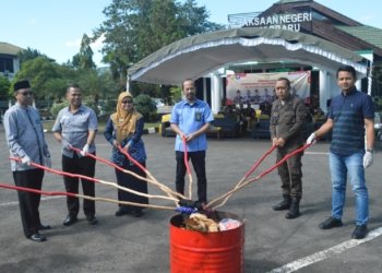 Kejari Banjarbaru Musnahkan 431,91 Gram Sabu