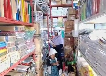 Tahun Ajaran Baru Pedagang ATK Kebanjiran Rezeki
