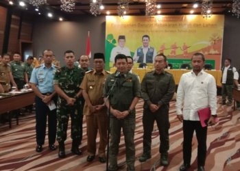 BNPB Serahkan Peralatan Karhutla Untuk Kalsel