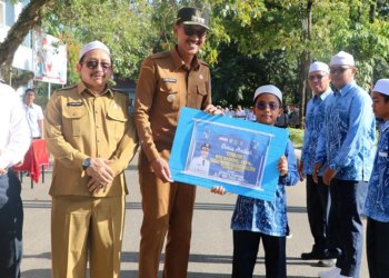 Bonus Untuk Kafilah Kabupaten Banjar Diserahkan Oleh Bupati 2 Hari Setelah Usai MTQ Nasional XXXIV