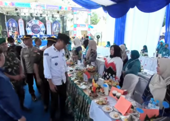 Lomba Kue Tradisional B2SA Festival Kuliner Banjar
