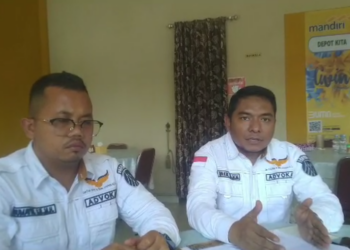 Ketua DPRD Tabalong Digugat Oleh  H Supoyo Melalui Kuasa Hukumnya Nur Wakib, SH MM bersama rekannya Humayni, SH.MH.