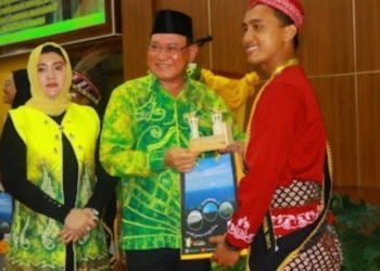 Peserta KKN di Kotabaru Dilepas, Bupati : Jangan Menyerah