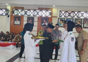 Sekda Kukuhkan Paskibraka 17an