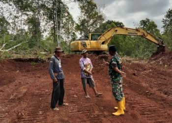Jalan Sepanjang Hampir 10 KM Yang Dibuka TNI Sudah Hampir Rampung