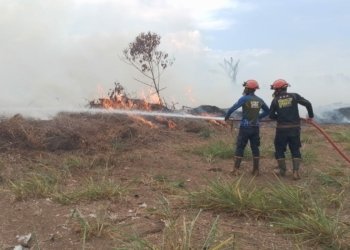 Setiap Hari Pandangan Warga di Banjarbaru Masih Tertutup Kabut Asap